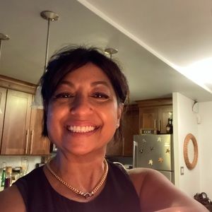 Meet your Posher, Suzie